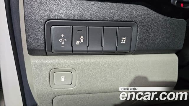 Kia All New Carnival VIP, 2018 13