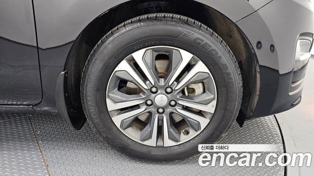 Kia The / новый New Carnival Prestige, 2019 все фото