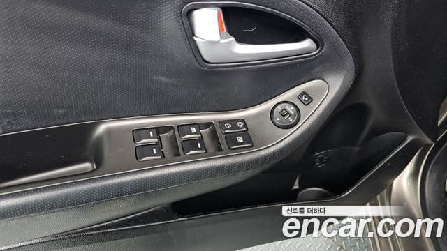 Kia The / новый New Morning Luxury, 2016 18