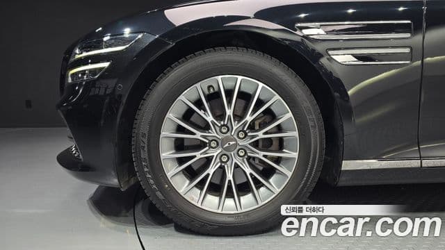 Genesis G80 (RG3) бензин 2.5 турбо AWD, 2023 все фото