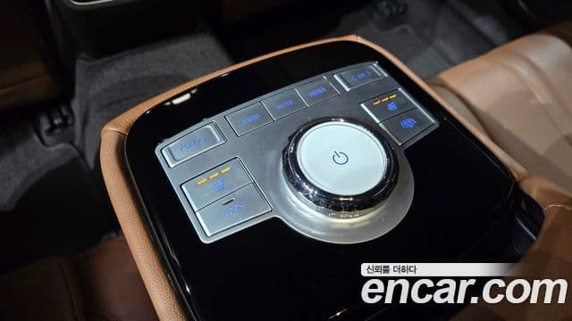 Genesis G80 (RG3) бензин 2.5 турбо AWD, 2023 18