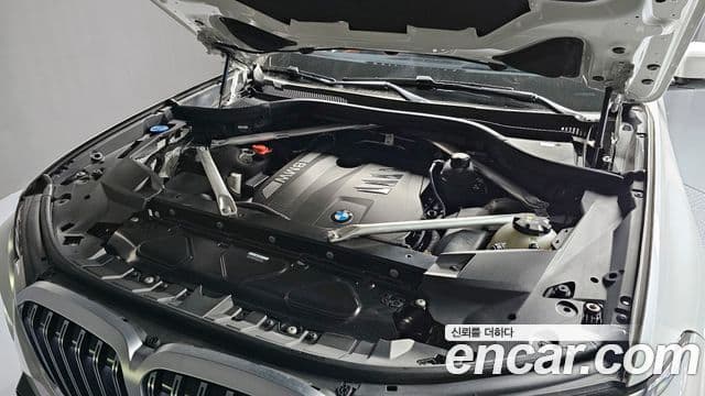 BMW X7 (G07) xDrive 40i M Sport 6인승, 2024 6