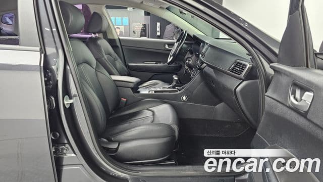 Kia K5 2세대 Luxury, 2016 11