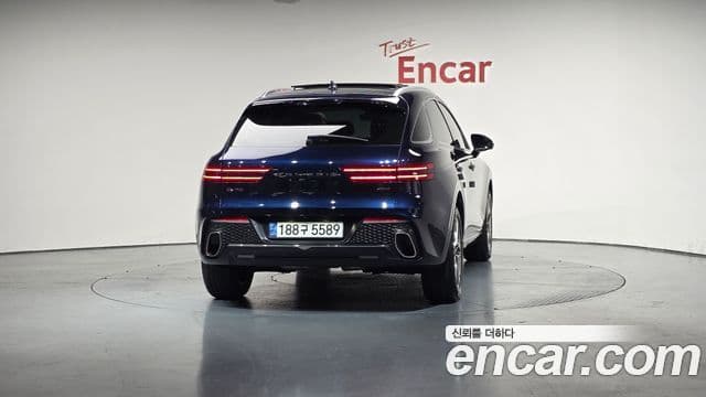 Genesis GV70, 2023 4