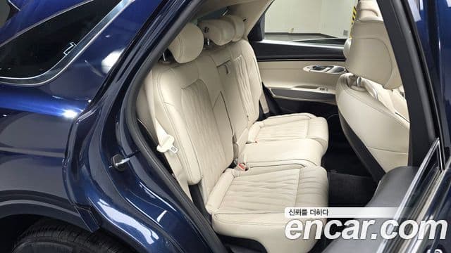 Genesis GV70, 2023 11