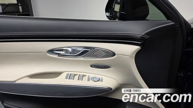 Genesis GV70, 2023 17