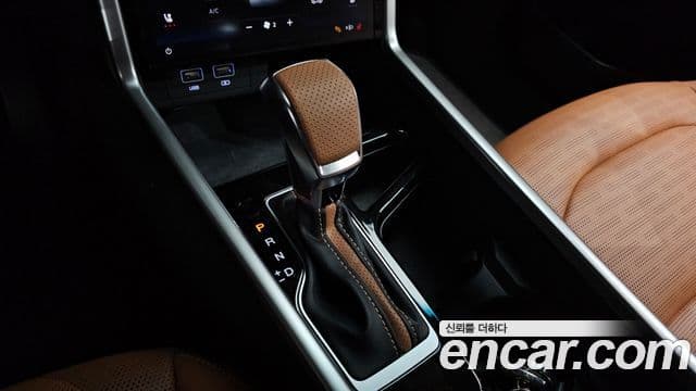 KG모빌리티(SsangYong) Torres T7, 2024 9