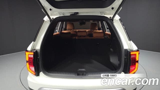 KG모빌리티(SsangYong) Torres T7, 2024 20