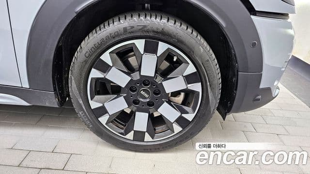 Mini Cooper Countryman 2세대, 2023 все фото