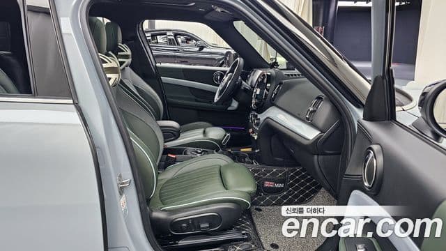 Mini Cooper Countryman 2세대, 2023 11