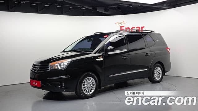 KG모빌리티(SsangYong) Korando 투리스모 4WD LT 11인승, 2014 1