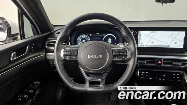 Kia K5 3세대 Signature, 2023 13
