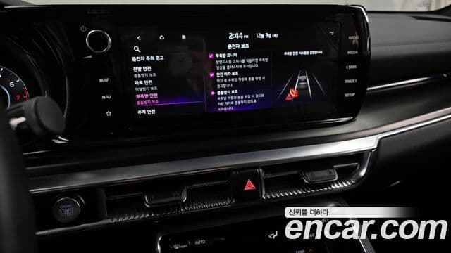 Kia K5 3세대 Signature, 2023 16