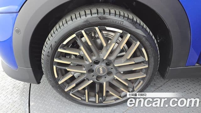 Mini Cooper S 4세대 5도어 favored, 2025 все фото