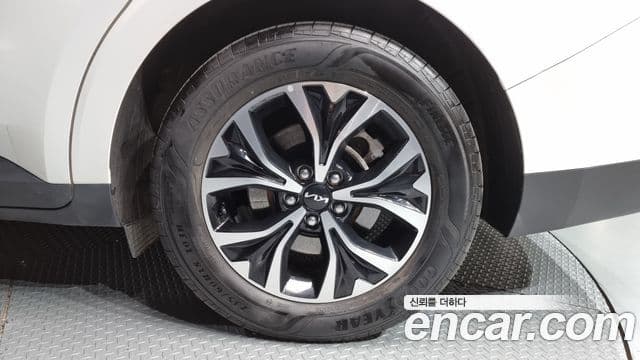 Kia Carnival 4세대 Prestige, 2023 все фото