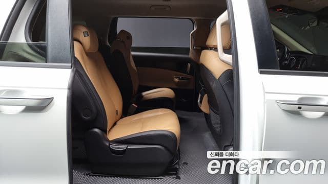 Kia Carnival 4세대 Prestige, 2023 12