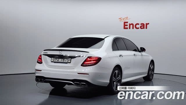 Mercedes-Benz E-класс W213 Avantgarde, 2019 2