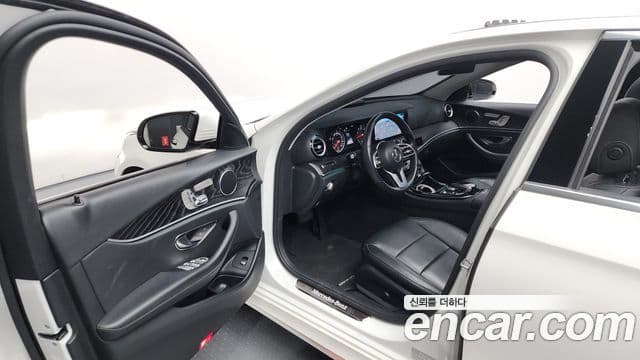 Mercedes-Benz E-класс W213 Avantgarde, 2019 10
