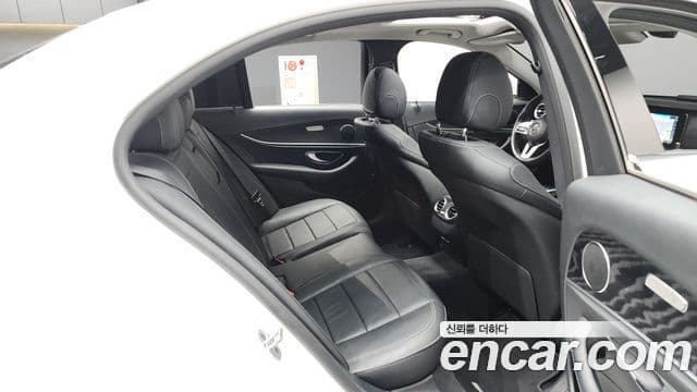 Mercedes-Benz E-класс W213 Avantgarde, 2019 12