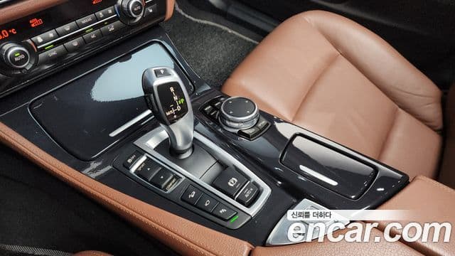 BMW 5시리즈 (F10) 520d xDrive M Aero Dynamic, 2016 9