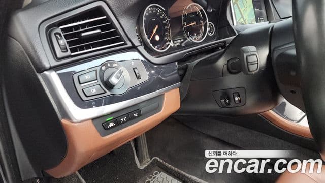 BMW 5시리즈 (F10) 520d xDrive M Aero Dynamic, 2016 16