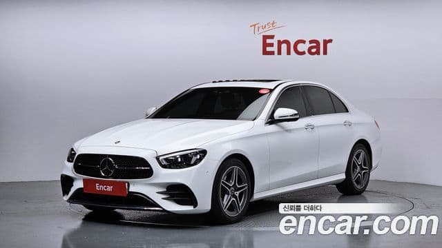 Mercedes-Benz E-класс W213 AMG Line, 2023 1