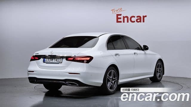 Mercedes-Benz E-класс W213 AMG Line, 2023 2