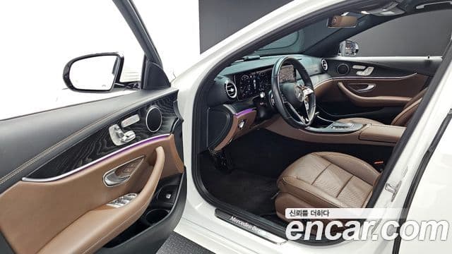 Mercedes-Benz E-класс W213 AMG Line, 2023 11