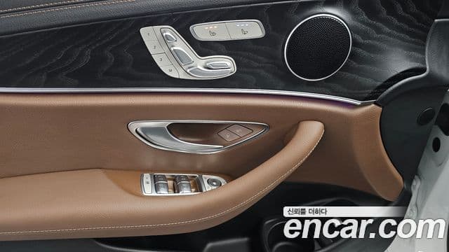 Mercedes-Benz E-класс W213 AMG Line, 2023 16