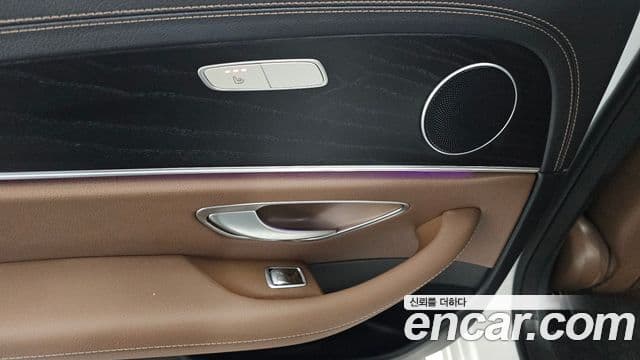 Mercedes-Benz E-класс W213 AMG Line, 2023 18