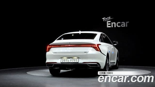 Kia K8 гибрид Noblesse Light, 2022 4