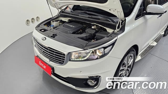 Kia All New Carnival Noblesse, 2017 6