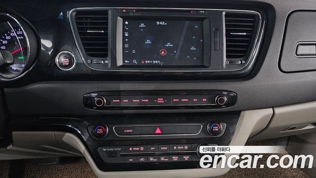 Kia All New Carnival Noblesse, 2017 15