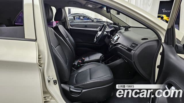 Kia All New Morning Luxury, 2014 11