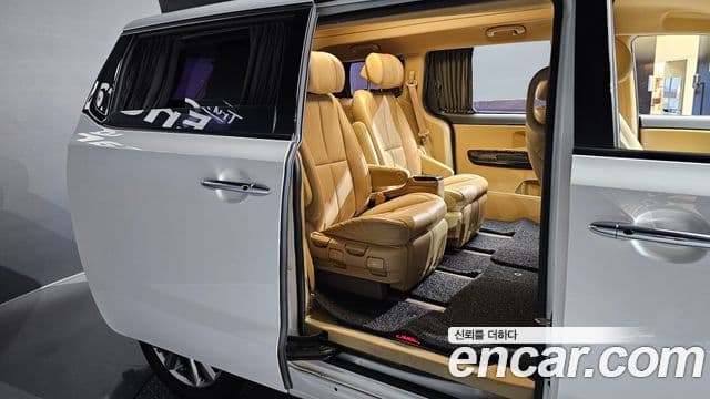 Kia The / новый New Carnival President, 2019 12