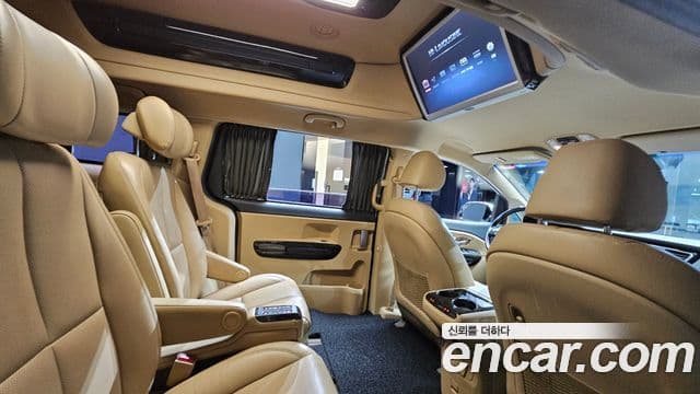 Kia The / новый New Carnival President, 2019 13