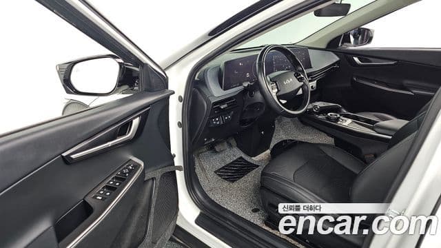 Kia EV6 Air, 2022 11