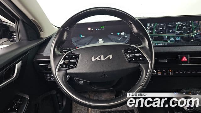 Kia EV6 Air, 2022 13