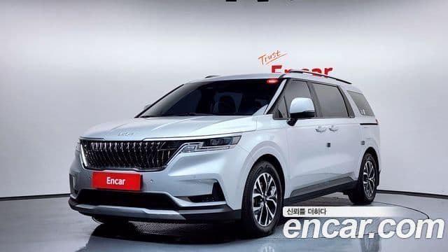 Kia Carnival 4세대 Prestige, 2023 1