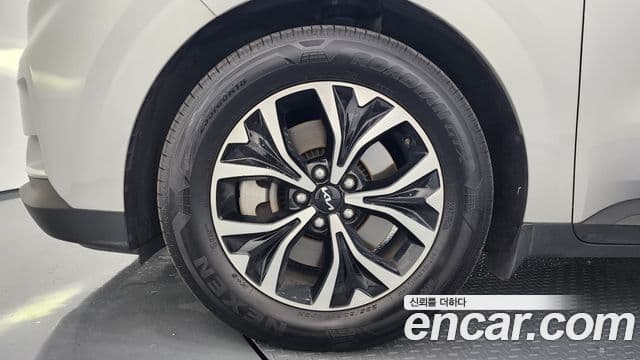 Kia Carnival 4세대 Prestige, 2023 все фото