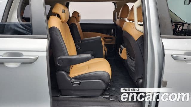 Kia Carnival 4세대 Prestige, 2023 12