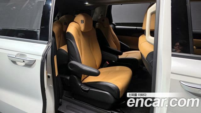 Kia Carnival 4세대 Signature, 2022 12