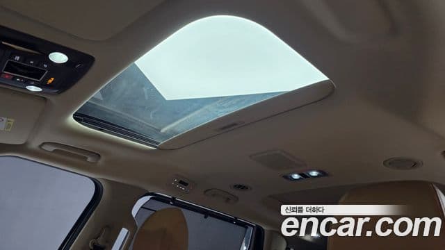 Kia Carnival 4세대 Signature, 2022 18