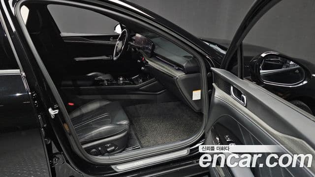 Kia The / новый New K5 гибрид 3세대 Signature, 2024 10