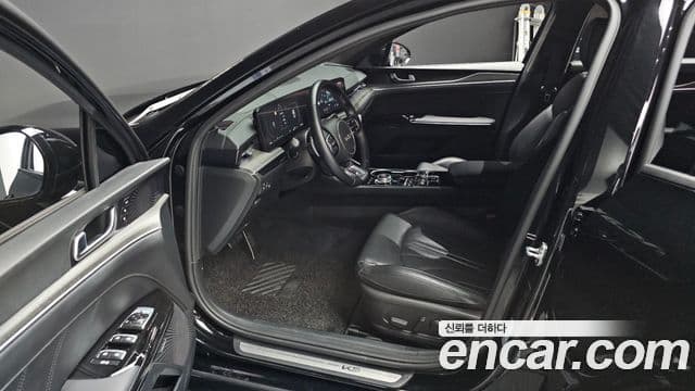 Kia The / новый New K5 гибрид 3세대 Signature, 2024 11