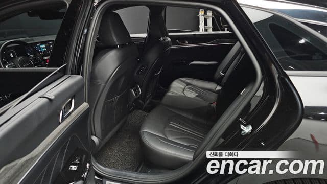 Kia The / новый New K5 гибрид 3세대 Signature, 2024 12