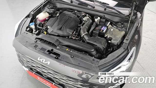 Kia K8 Prestige, 2023 6