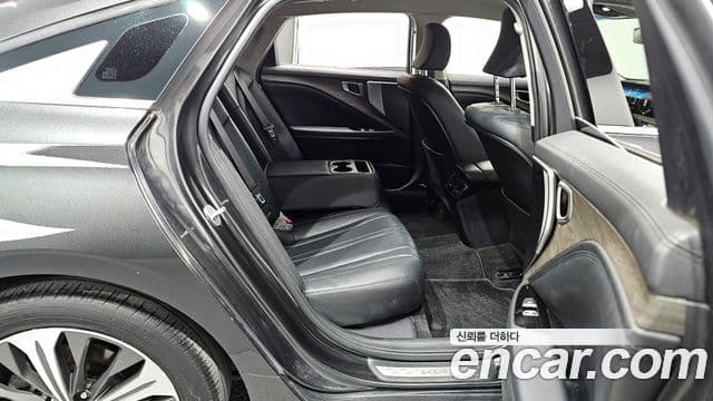 Kia K8 Prestige, 2023 12