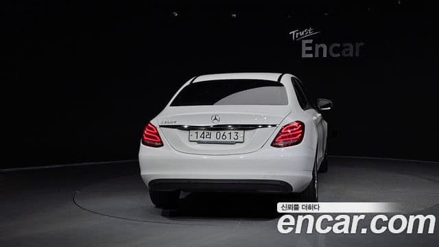 Mercedes-Benz C-класс W205 C200 d, 2016 4