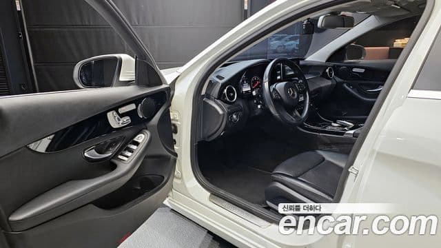 Mercedes-Benz C-класс W205 C200 d, 2016 10